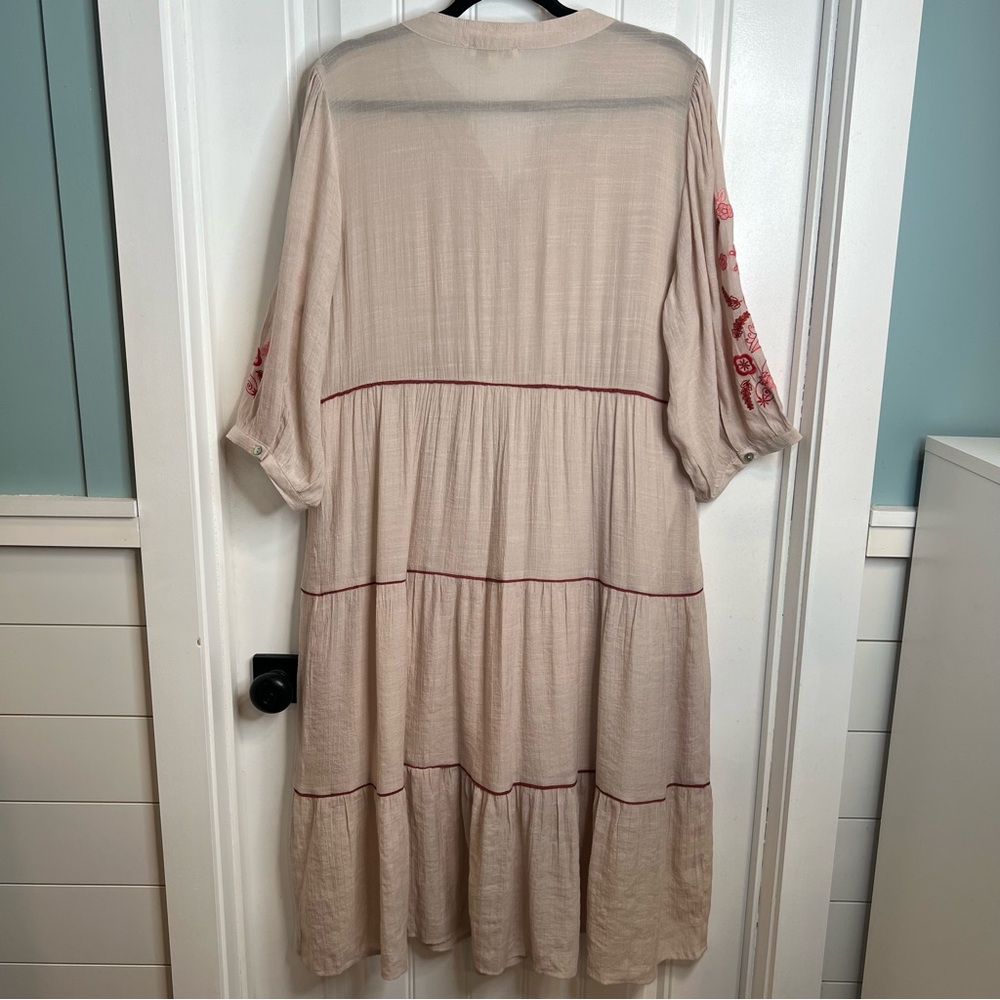 Fig + Flower‎ Tan Midi Dress with Burgundy Pink Embroidery. Size Large. - Picture 4 of 16